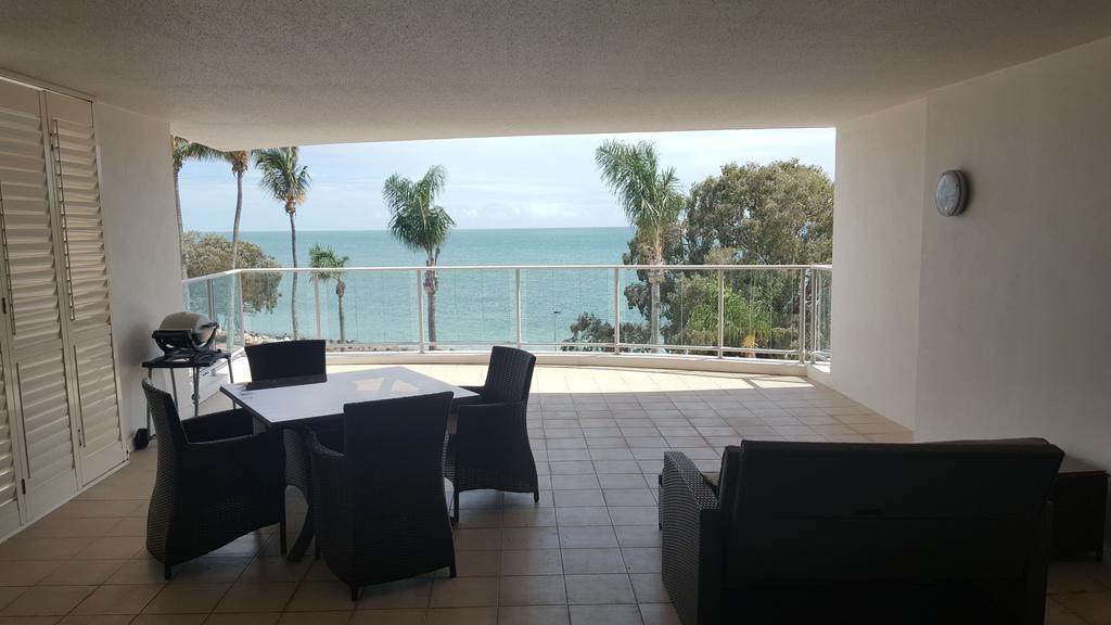 Pier Resort Urangan Exterior foto