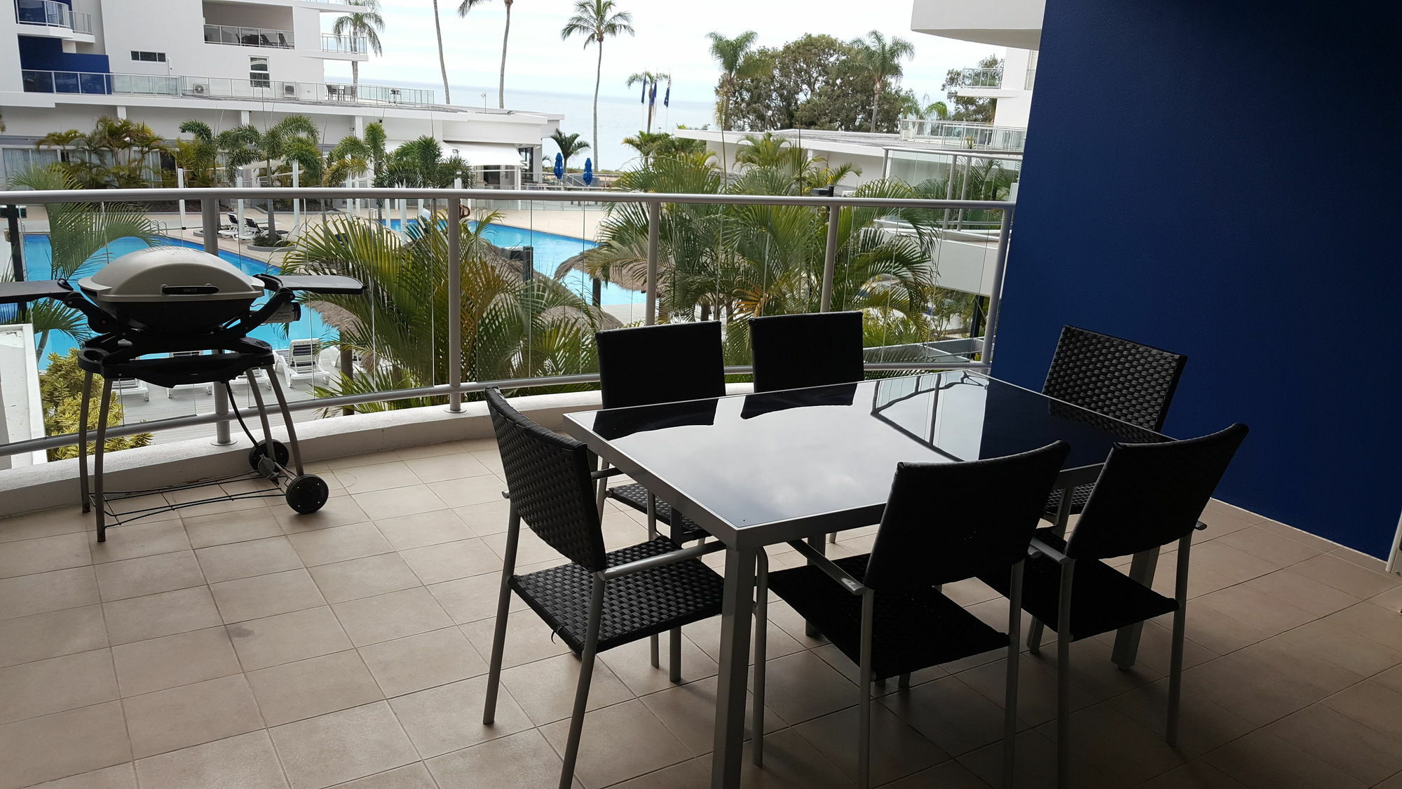 Pier Resort Urangan Exterior foto