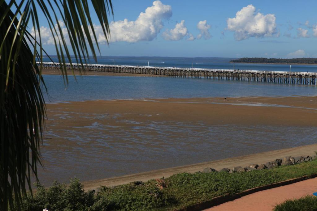 Pier Resort Urangan Cameră foto